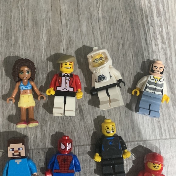 Lego mini figure lot of 13 - Picture 2 of 3